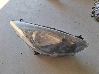 bontott MAZDA 2 Jobb Fényszóró