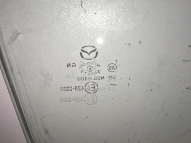 bontott MAZDA 2 Jobb hátsó Ablak