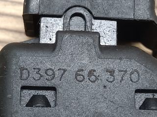 bontott MAZDA 2 Jobb hátsó Ablakemelő Kapcsoló