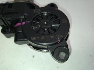 bontott MAZDA 2 Jobb hátsó Ablakemelő Motor