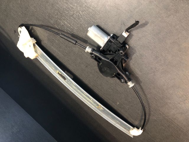 bontott MAZDA 2 Jobb hátsó Ablakemelő Szerkezet (Elektromos)