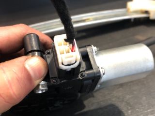 bontott MAZDA 2 Jobb hátsó Ablakemelő Szerkezet (Elektromos)