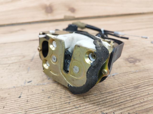 bontott MAZDA 2 Jobb hátsó Ajtózár