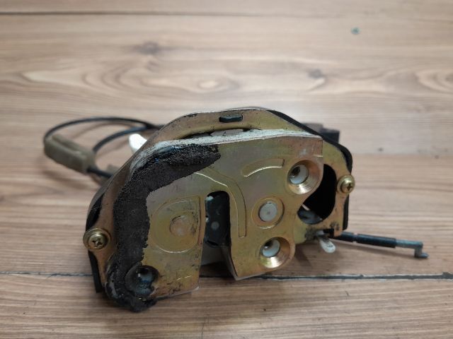 bontott MAZDA 2 Jobb hátsó Ajtózár