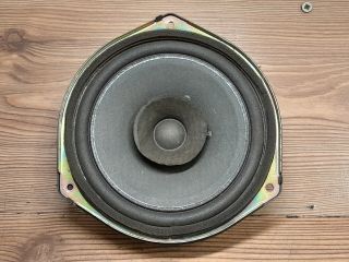 bontott MAZDA 2 Jobb hátsó Hangszóró