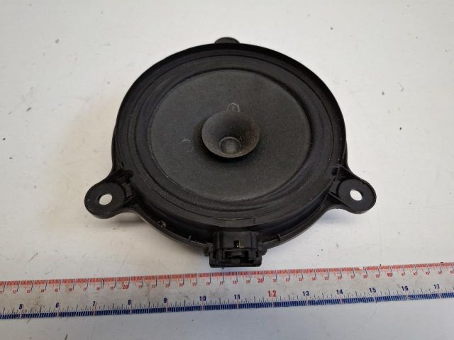 bontott MAZDA 2 Jobb hátsó Hangszóró
