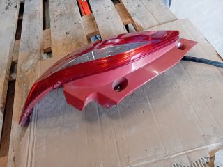 bontott MAZDA 2 Jobb Hátsó Lámpa
