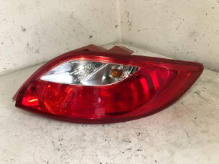 bontott MAZDA 2 Jobb Hátsó Lámpa