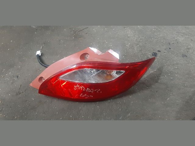 bontott MAZDA 2 Jobb Hátsó Lámpa