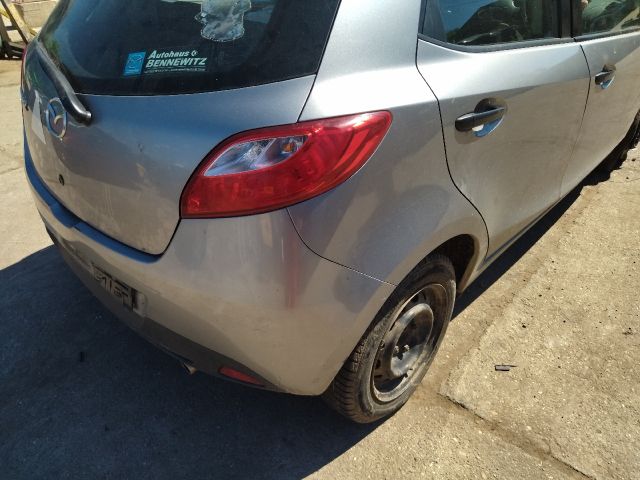 bontott MAZDA 2 Jobb hátsó Sárvédő