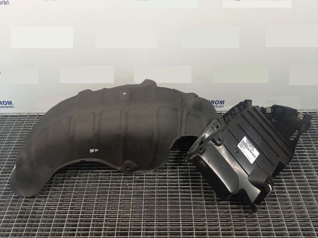 bontott MAZDA 2 Jobb hátsó Sárvédő