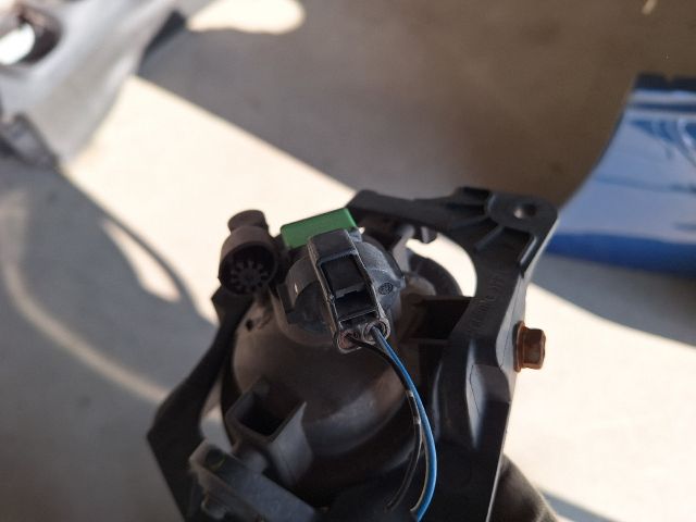 bontott MAZDA 2 Jobb Ködfényszóró