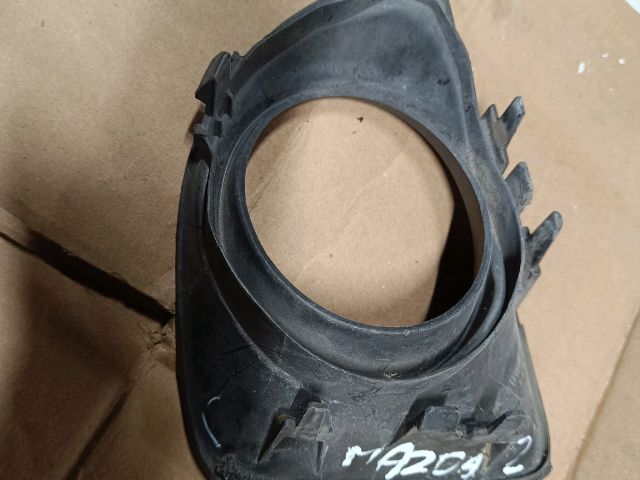 bontott MAZDA 2 Jobb Ködlámpa Rács