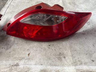 bontott MAZDA 2 Jobb Külső Hátsó Lámpa