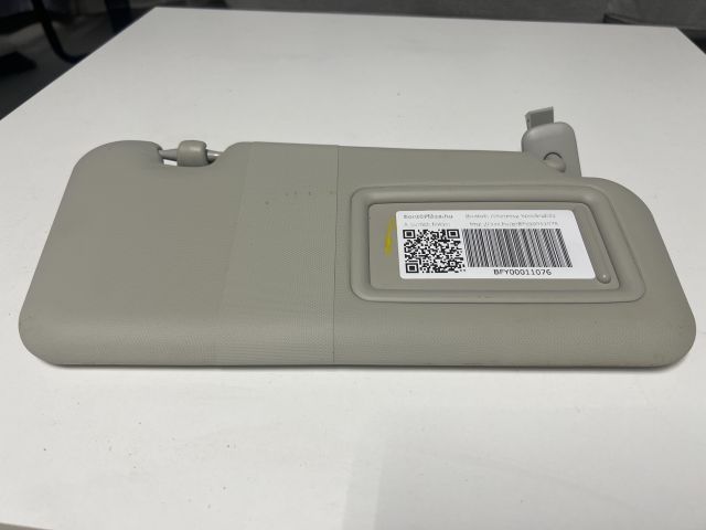 bontott MAZDA 2 Jobb Napellenző