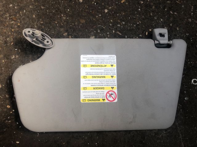 bontott MAZDA 2 Jobb Napellenző