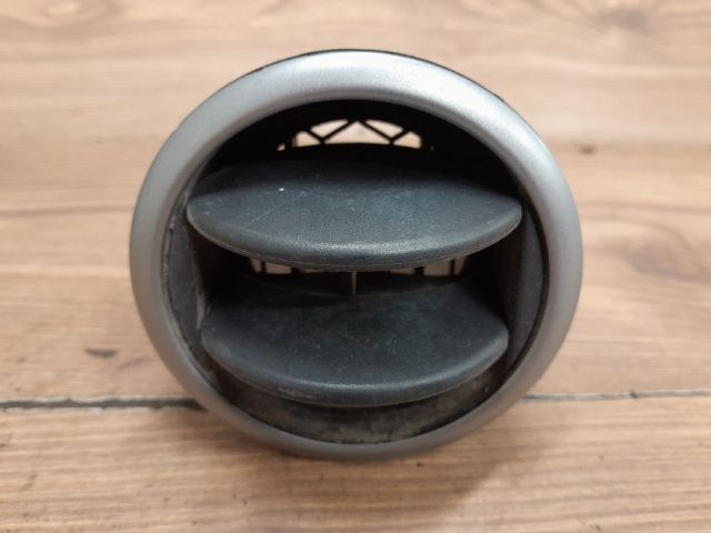 bontott MAZDA 2 Jobb Szellőző