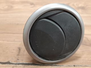 bontott MAZDA 2 Jobb Szellőző