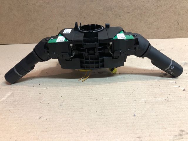 bontott MAZDA 2 Komplett Kormánykapcsoló (Bajuszkapcsoló)