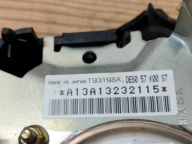 bontott MAZDA 2 Kormánylégzsák