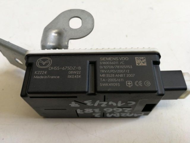 bontott MAZDA 2 Kulcs Nélküli Nyitás Jeladó