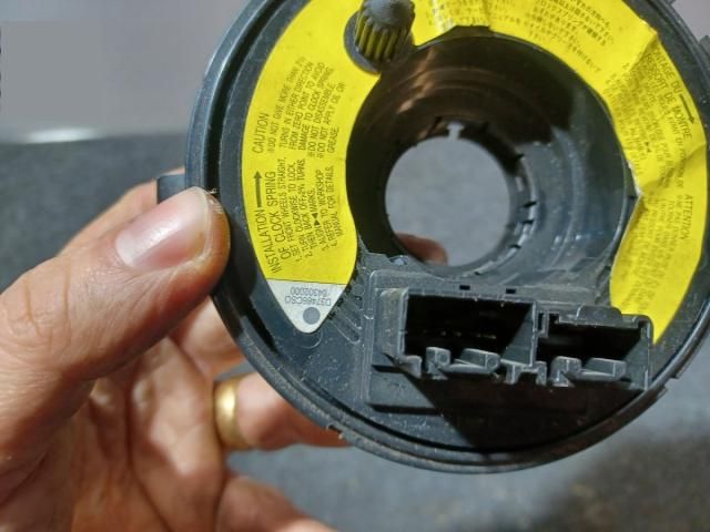 bontott MAZDA 2 Légzsák Átvezető Szalagkábel