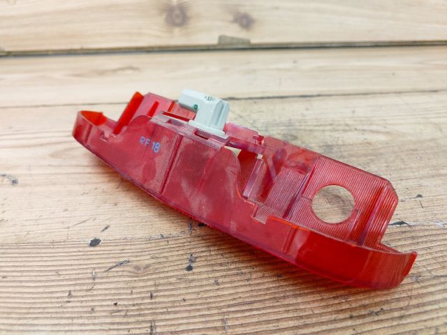 bontott MAZDA 2 Pótféklámpa