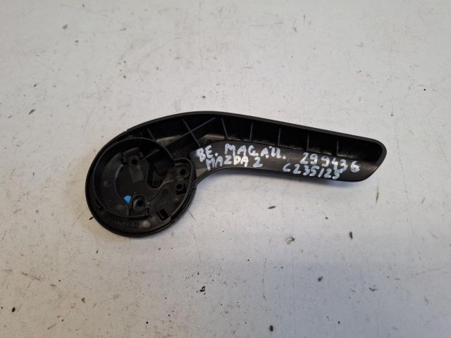 bontott MAZDA 2 Ülésmagasság Állító Kar / Gomb