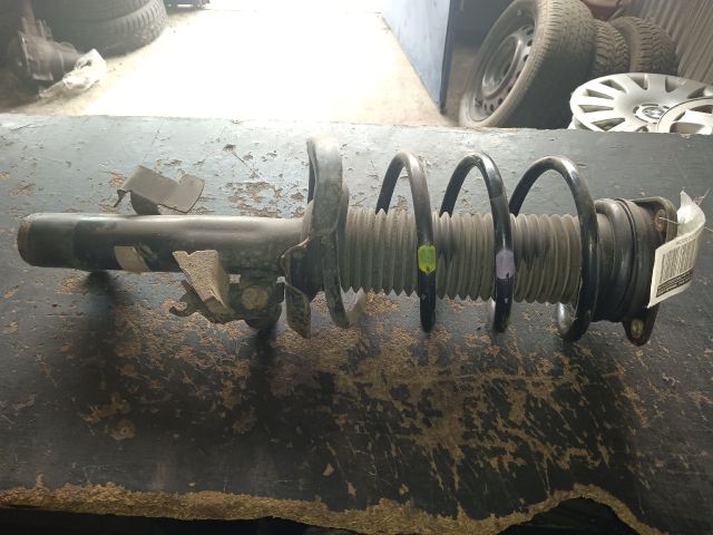 bontott MAZDA 3 Bal első Gólyaláb (Lengécsillapító, Rugó)