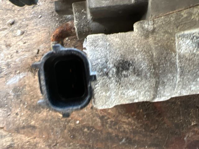 bontott MAZDA 3 Fojtószelep (Mechanikus)