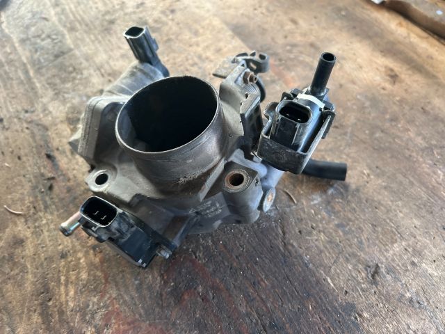 bontott MAZDA 3 Fojtószelep (Mechanikus)