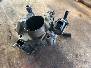 bontott MAZDA 3 Fojtószelep (Mechanikus)