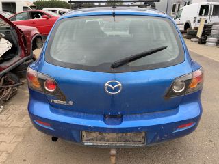 bontott MAZDA 3 Jobb hátsó Féknyereg Munkahengerrel