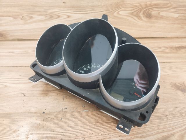 bontott MAZDA 3 Kilométeróra