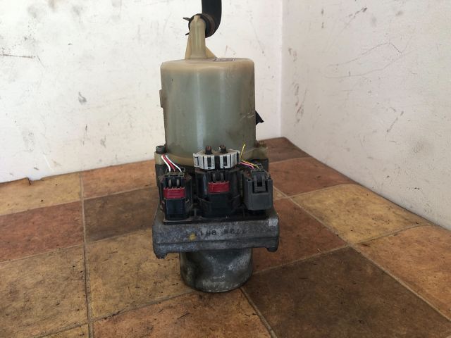 bontott MAZDA 3 Kormányszervó Motor (Hidraulikus)