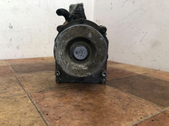 bontott MAZDA 3 Kormányszervó Motor (Hidraulikus)