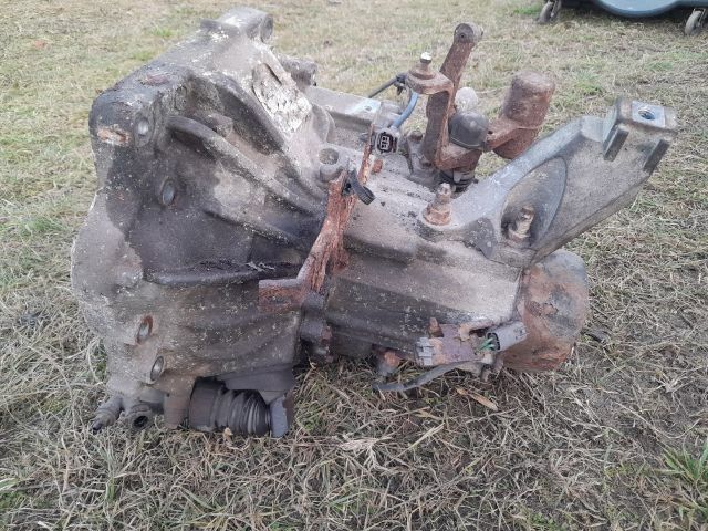 bontott MAZDA 3 Váltó (Mechanikus)