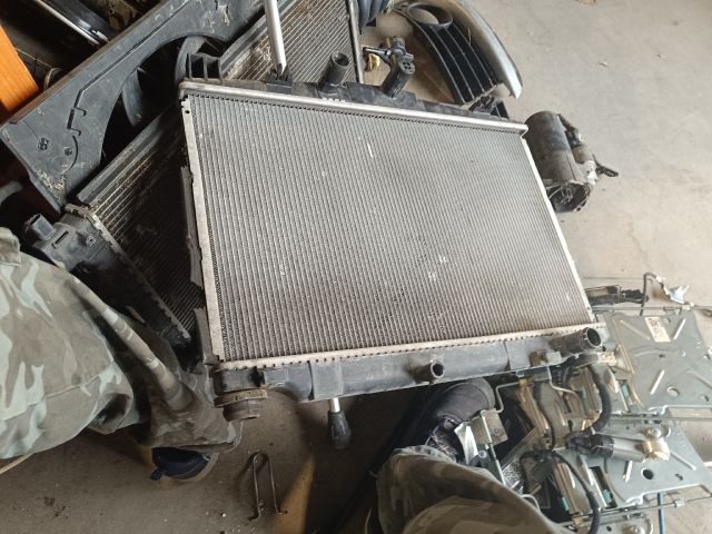 bontott MAZDA 3 Vízhűtő Radiátor (Klímás)