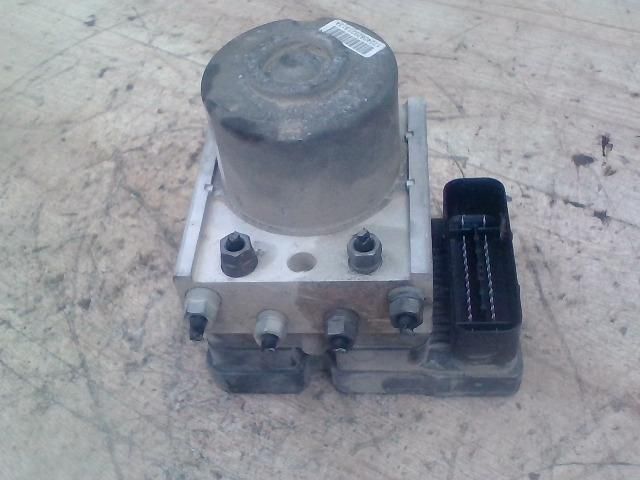 bontott MAZDA 3 ABS Kocka