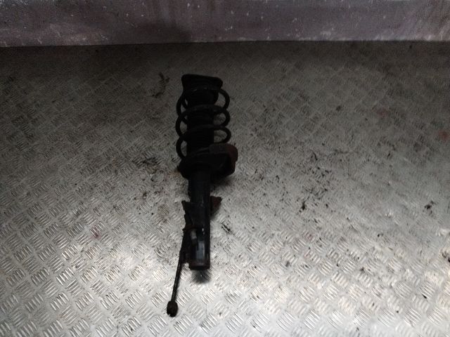 bontott MAZDA 3 Bal első Gólyaláb (Lengécsillapító, Rugó)