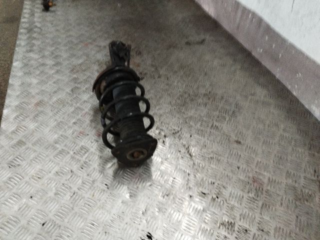 bontott MAZDA 3 Bal első Gólyaláb (Lengécsillapító, Rugó)