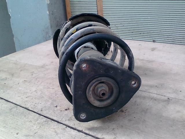 bontott MAZDA 3 Bal első Gólyaláb (Lengécsillapító, Rugó)