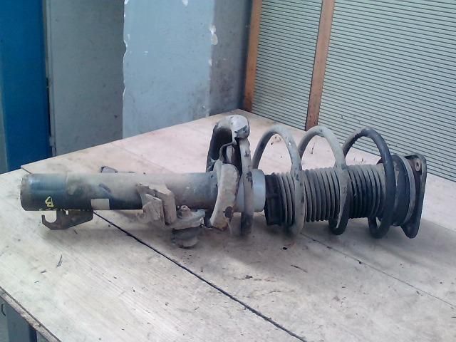 bontott MAZDA 3 Bal első Gólyaláb (Lengécsillapító, Rugó)