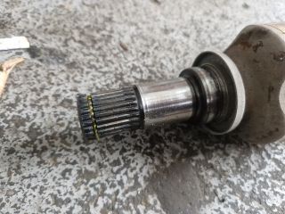 bontott MAZDA 3 Bal Féltengely