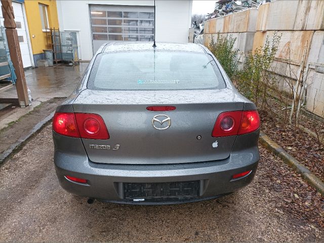 bontott MAZDA 3 Bal hátsó Rugó