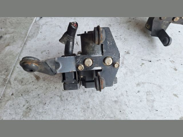 bontott MAZDA 3 ABS Kocka