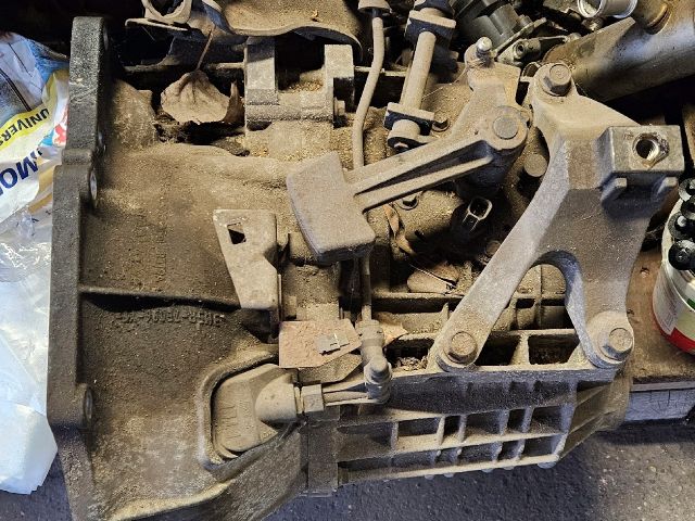 bontott MAZDA 3 Automata Váltó