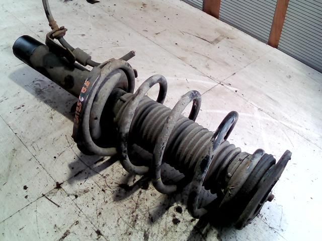 bontott MAZDA 3 Bal első Lengéscsillapító