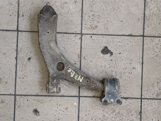 bontott MAZDA 3 Bal első Lengőkar