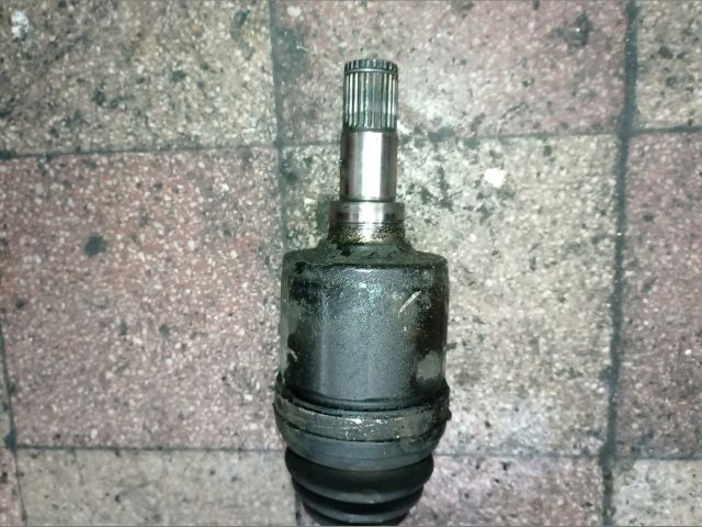 bontott MAZDA 3 Bal Féltengely